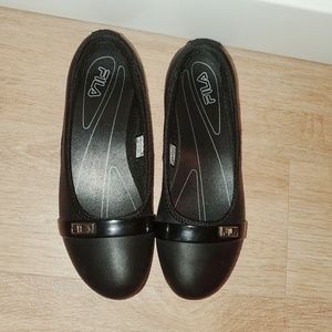 slip resistant flats